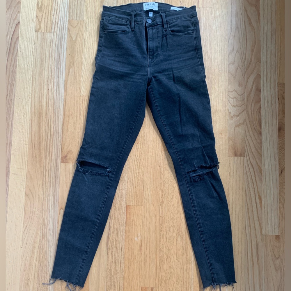 Size 27 FRAME Le High skinny jean